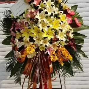 تاج گل تبریک یک طبقه