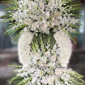 تاج گل ترحیم درباری مجلل